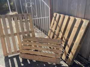 Pallets x 3 varying size