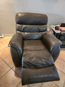Recliners electric