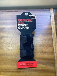 Protec Wrist Guards for Skateboarding/Rollerblading - Youth Sized