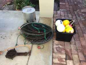 10 x crab drop nets / floats / gas ring burner / cooking pot