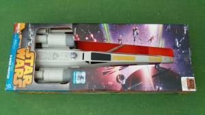 STAR WARS X-WING FIGHTER IN BOX, HUGE 73cm, AS NEW.