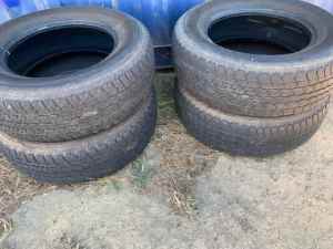 Bridgestone Dueler Highway tread tyres