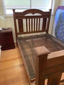Solid wood double bed