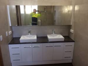 Tiler (bathroom renovations)