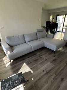 3 Months Old - Brosa Como Motion Modular Sofa with Right Chaise