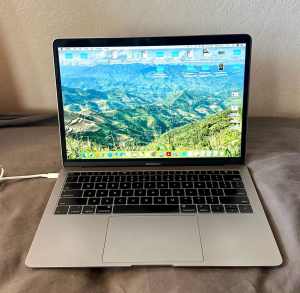 MacBook Air (13 inch)