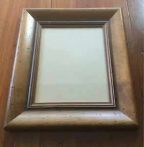 Wooden photo /picture frame
