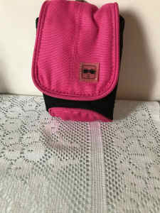 PINK AND BLACK BLOCKHEAD CARRY POUCH CASE