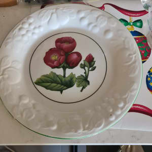 Decorative Plate with Rose painting