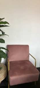 Single velvet lounge chair