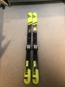 Fischer Stunner 2018 Skis
