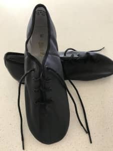 NEW Jazz Shoes, Split sole leather lace up black Size 10 $20