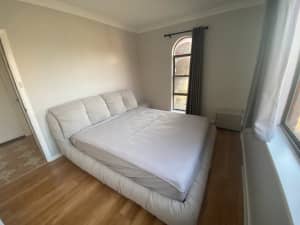 Room for rent in Spacious Home