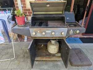 BBQ four burner with gas tank and side woke cooker 