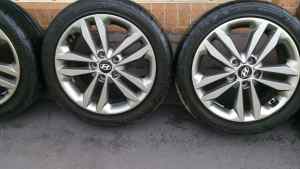 17 Hyundai wheels and tyres 225/45r17 i30 i40 Sonata 