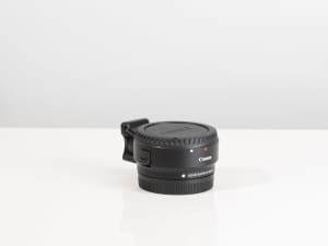 Canon EF-EOS M Mount Adapter in Excellent condition
