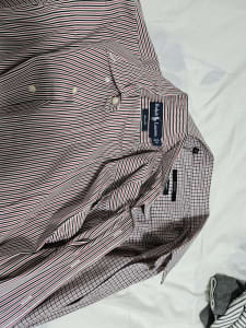 Gucci, Polo men shirts, size 15, excellent condition 