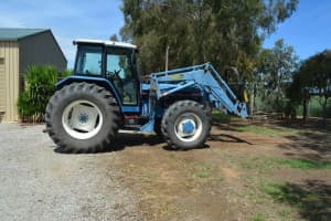 FORD 8340 TRACTOR