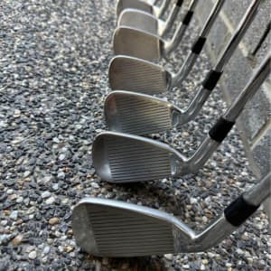 Adams Golf GT3 Irons Club Set (3-PW)