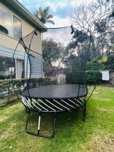 2020 Springfree Large (4 x 2.5m) Oval Trampoline - Excellent Condition