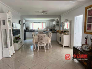 near macqurie university ,one of bedrooms of clean house for rental