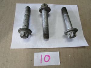 BOLT FROM Tailshaft TO Diff Bolt Differential VX VU VY VZ WH WK WL VE