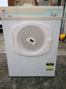HOOVER DRYER CLEANED GOOD WORKING CONDITION