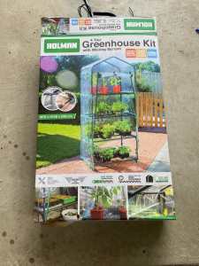 Green House - Holman 4 tier with misting kit