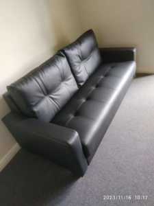CLASSIC 3 SEATER PU LEATHER SOFA ONSALE! DELIVERY AVAILABLE!!!