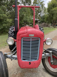 Massey Ferguson T20-FE35 Tractor 