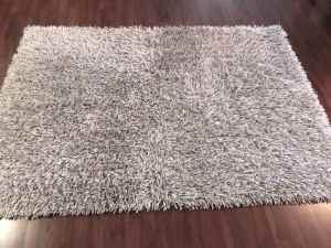 Lilac/ metallic tone long pile shaggy rug-cleaned -new condition!!