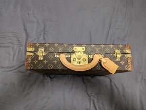 Brand New Louis Vuitton Presidental Briefcase - in Original Box