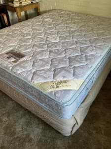 Queen size mattress and base