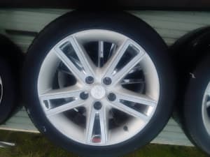 Hyundai i30 17 alloy wheels 