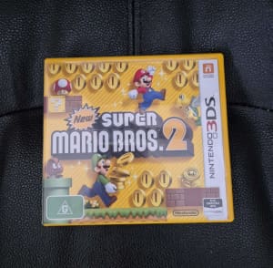As new Super Mario Bros 2 Nintendo 3DS game in case with booklet