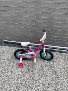 Girls small bike with training wheels