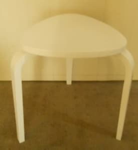 Near New, 3, Side/Occasional Tables