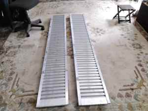 Loading ramps,good for 3.3 ton