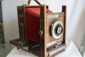 Film 5x7 4x5 (Two backs) Large Format Camera complete and working.