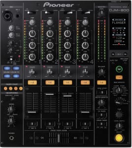 Pioneer DJM-800 4-channel DJ mixer