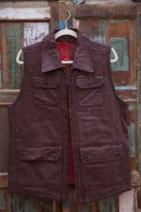 Marlboro Classics Men's Waistcoat or Vest Size MEDIUM