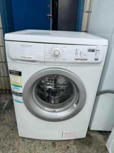 ELECTROLUX 7 KGS Washing Machine.