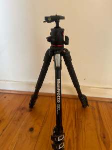 Manfrotto 190 Aluminium 4-Section Tripod with XPRO Ball Head
