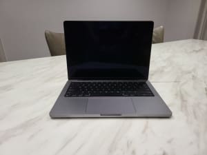 Macbook pro 14-inch 2021