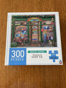 Bristol Series 300 Puzzle Shop U.K. LIKE NEW 🧩🛍️
