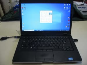 DELL Latitude Laptop Windows 10 PRO SSD HD OFFICE & WiFi Internet