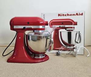 KitchenAid Artisan Stand Mixer - Empire Red 4.8L