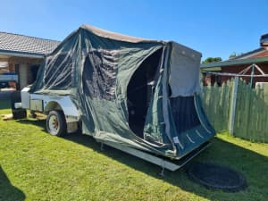 2002 Cape York Trailers weekender Rear fold camper trailer