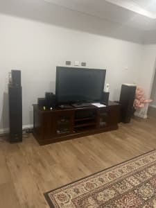 Home theater system 