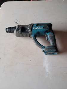 Makita cordless hammer drill 
